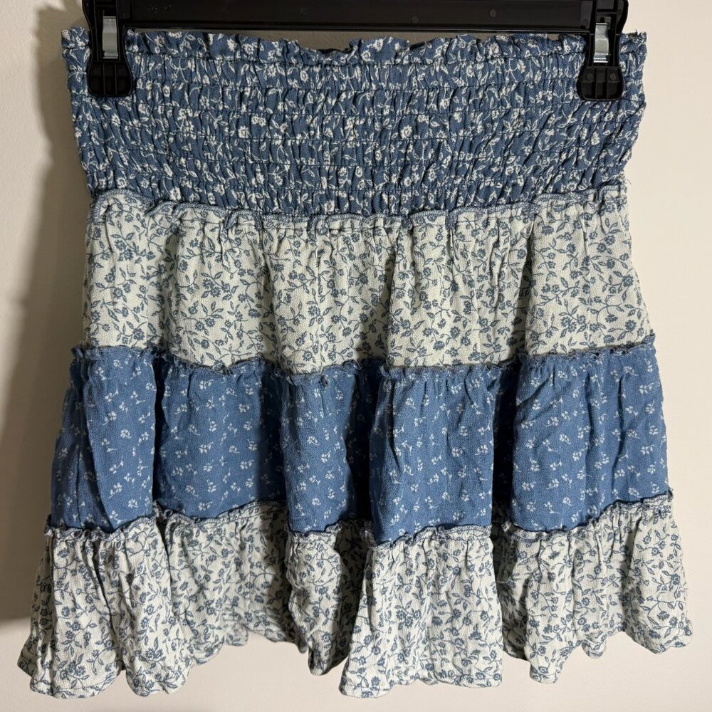 American Eagle Floral Tiered Skirt
